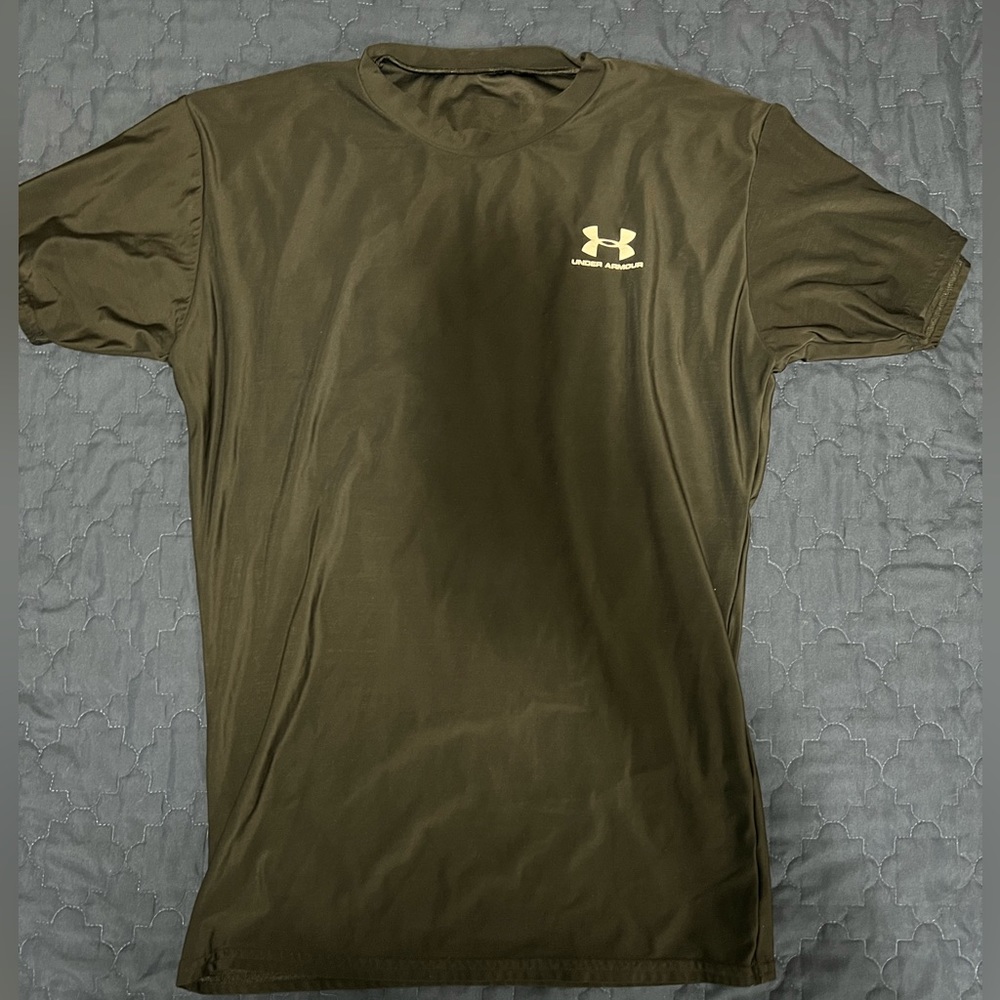 Under Armour Heatgear compression shirt